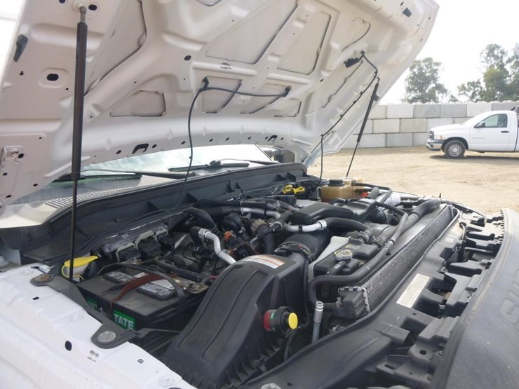 2012-ford-f350-image-33