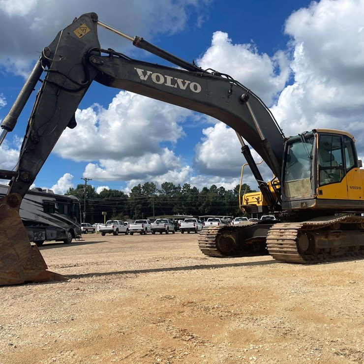 VOLVO EC290CL