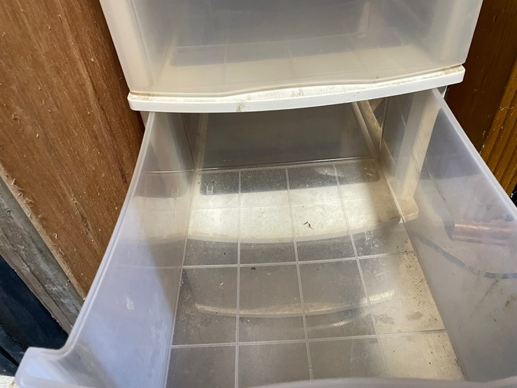 #10174-•-plastic-shelf-organize-and-contents-image-14