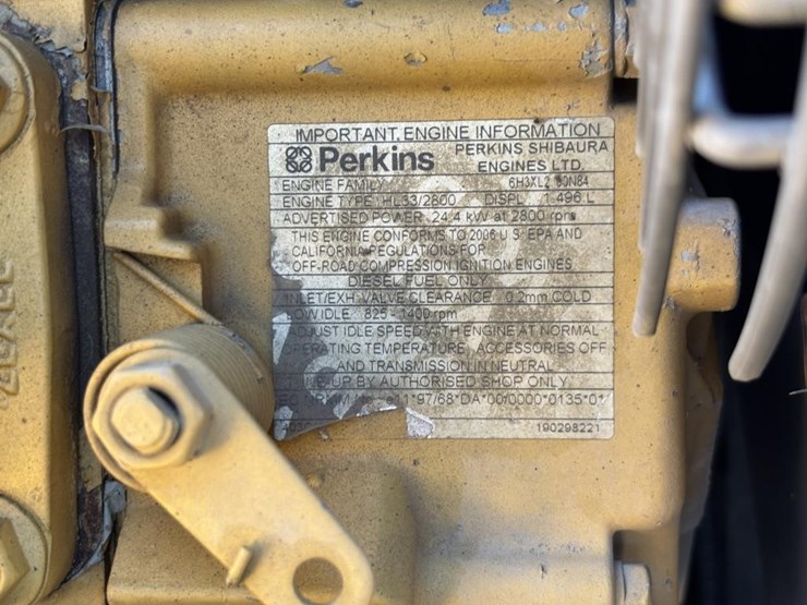 2006-caterpillar-cb-224e-image-39