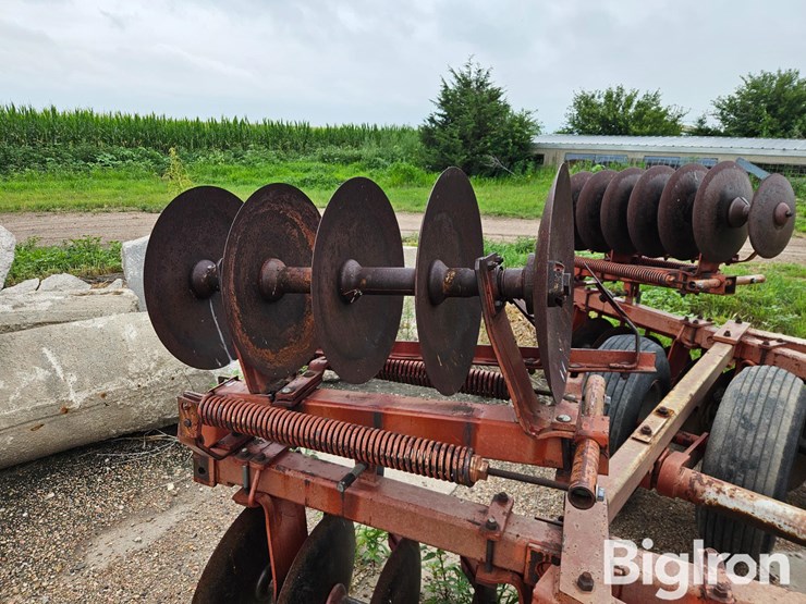 massey-ferguson-620-image-13