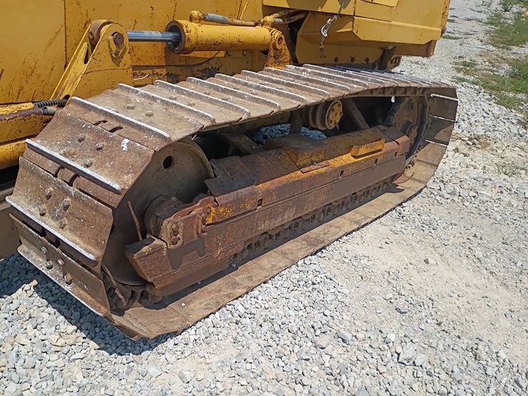 caterpillar-d4c-image-38