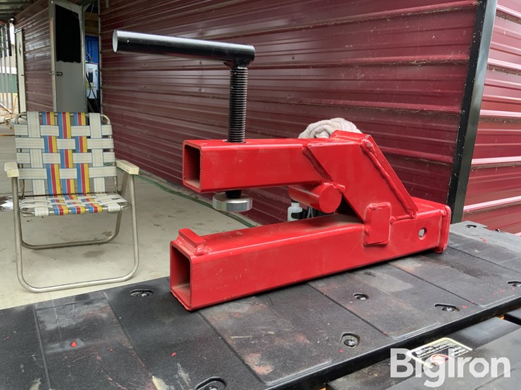 heavy-duty-clamp-on-2"-receiver-hitch-adapter-image-7