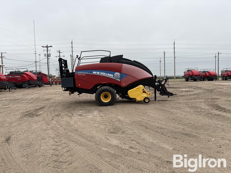 2016-new-holland-340-image-4