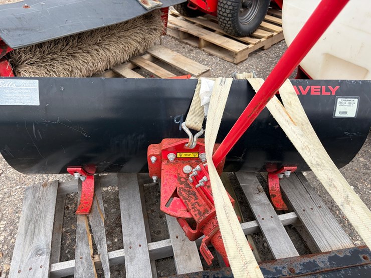 gravely-proqxt-image-11