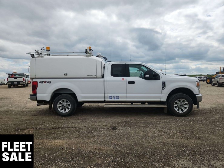 2020-ford-f350-image-8