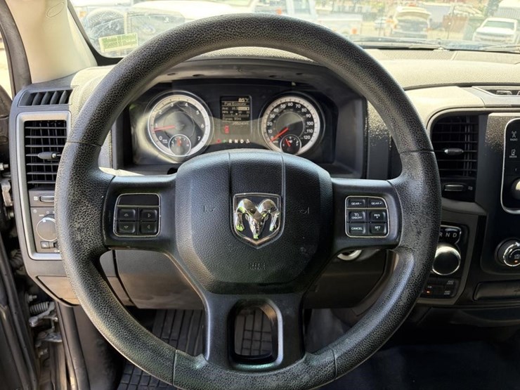 2016-dodge-ram-1500-image-13