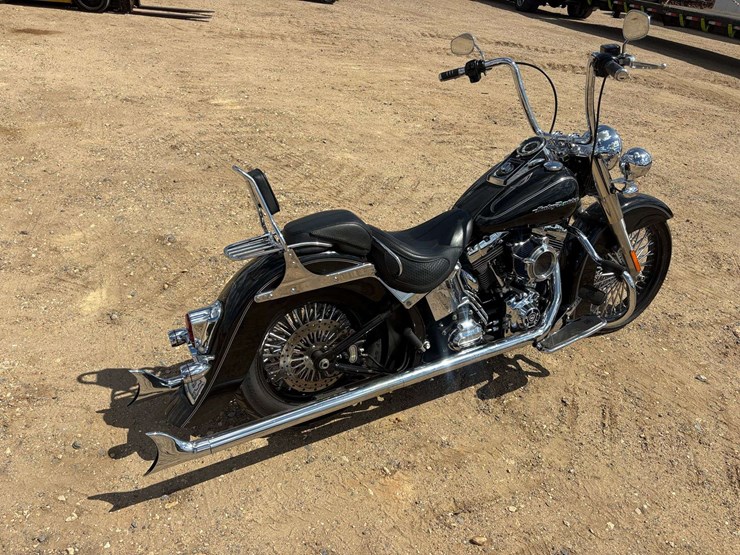 2016-harley-davidson-softail-deluxe-(8,546-miles)-image-3
