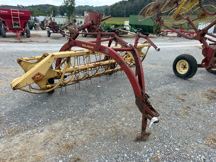 new-holland-256-image-2