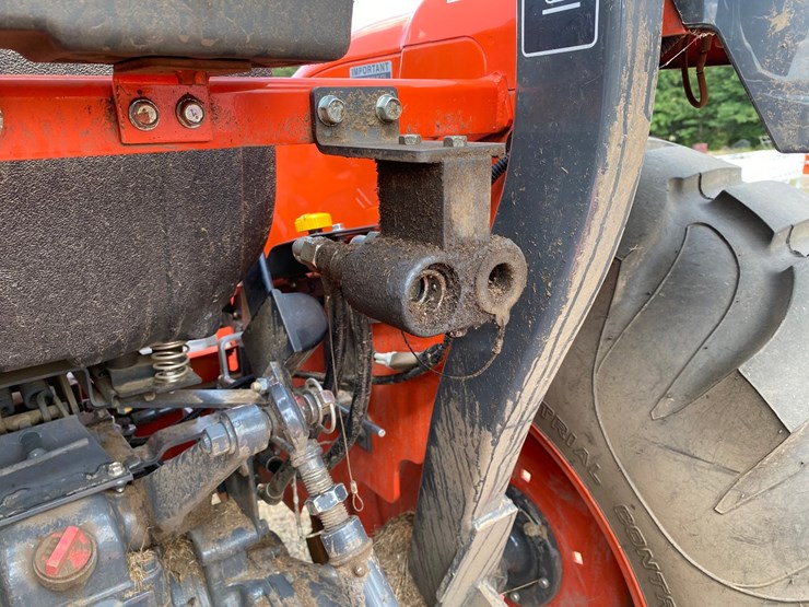 2019-kubota-l4701d-image-24