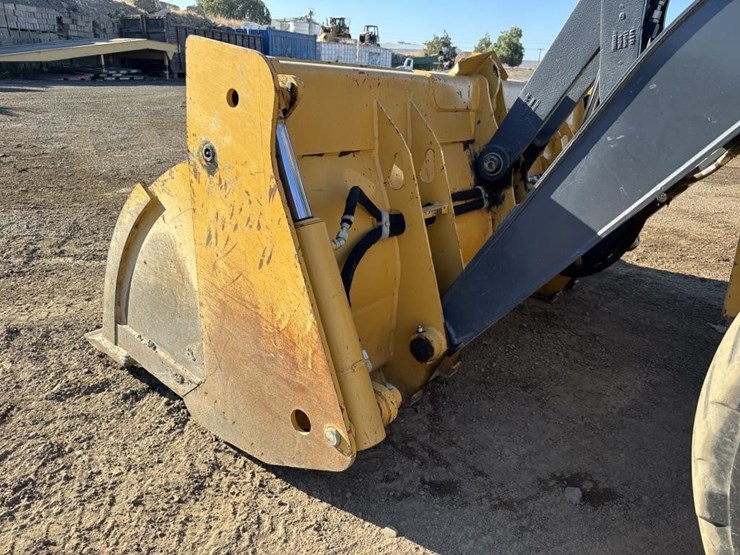 2020-john-deere-2020-image-9