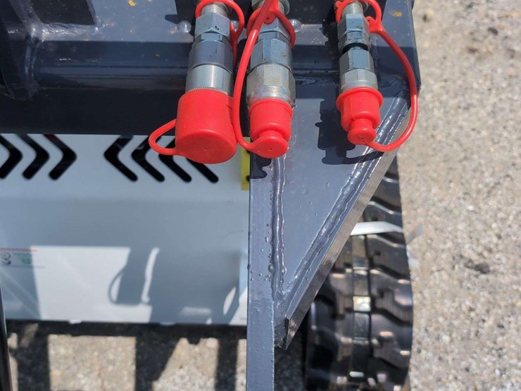 zjg-mini-skid-steer-loader-zj-380-(white)---15hp-image-3