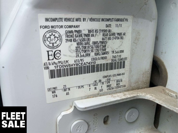 2012-ford-f550-image-26
