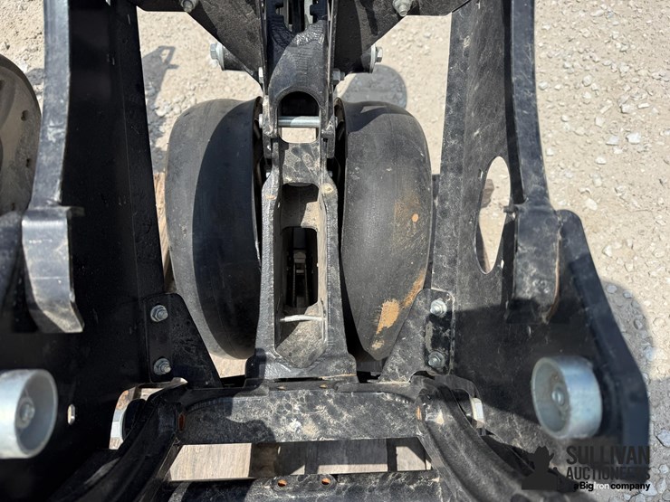 kinze-4000-series-row-units-(bid-per-unit)-image-7