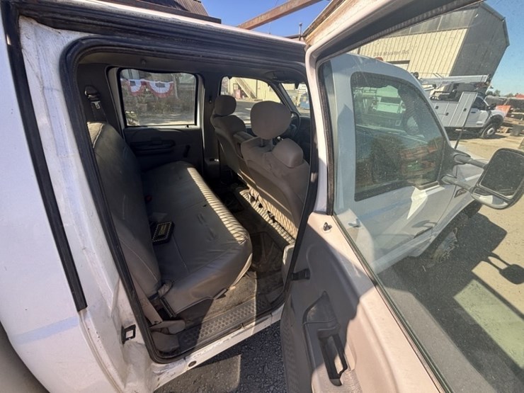 1999-ford-f450-image-30