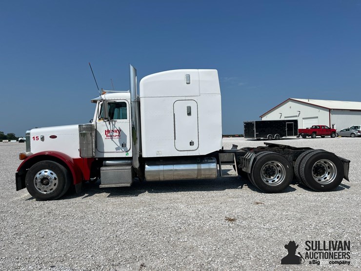 2000-peterbilt-379-image-8