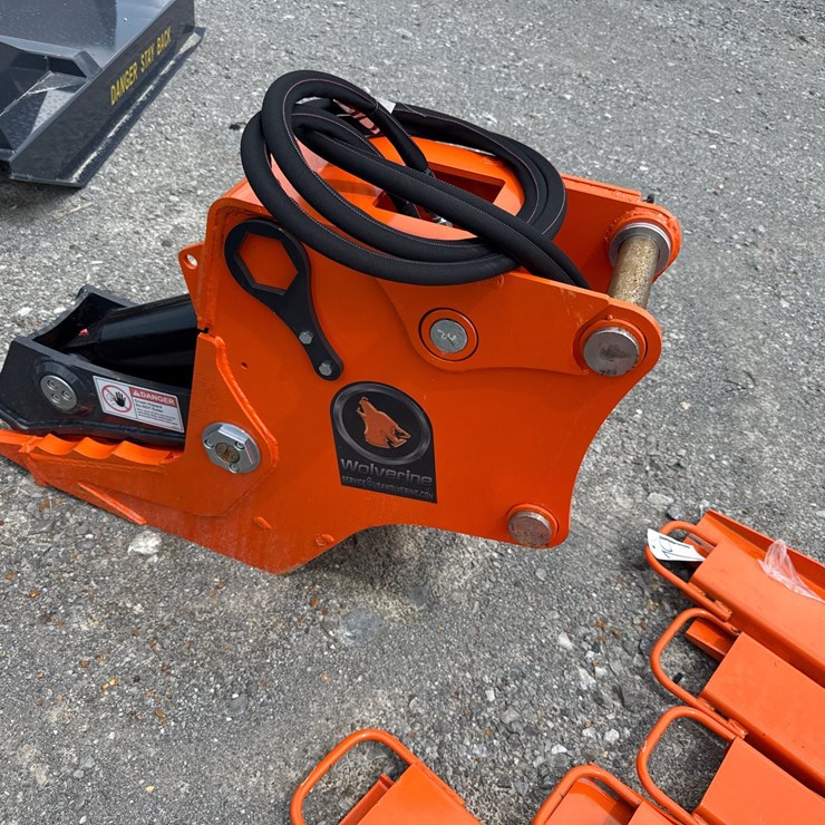 #78 • EXCAVATOR HYDRAULIC CLAMP