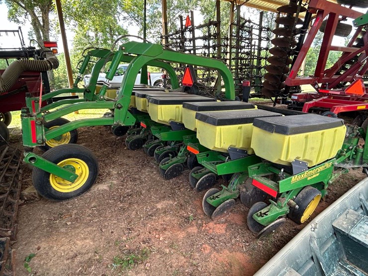2000-john-deere-1730-image-5