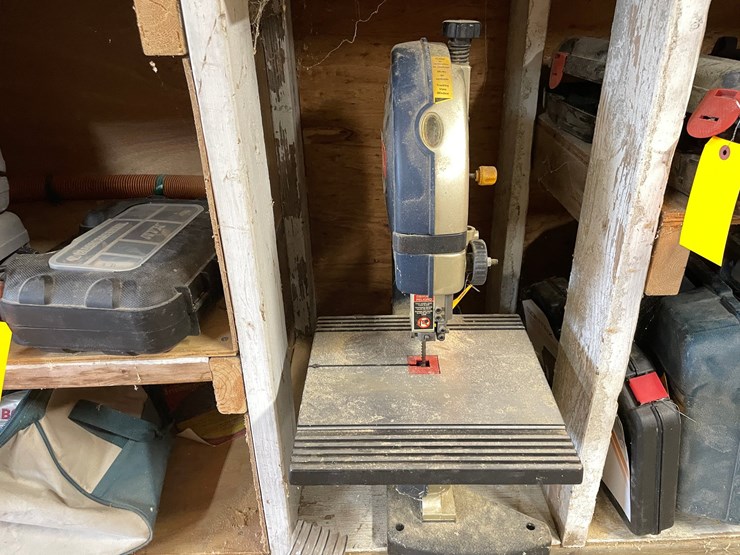 #10168-•-ryobi-9"-bandsaw-image-2