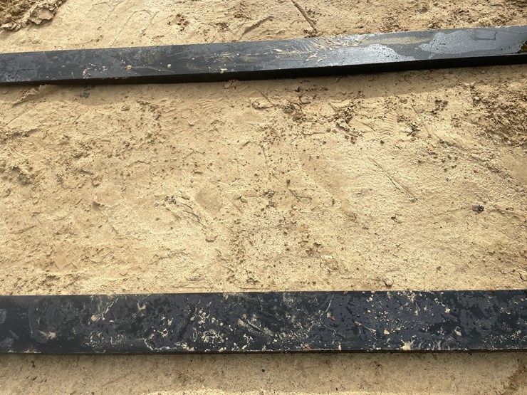 #2112-•-jct-skid-steer-mounted-pallet-fork-frame-with-60"-forks-image-6