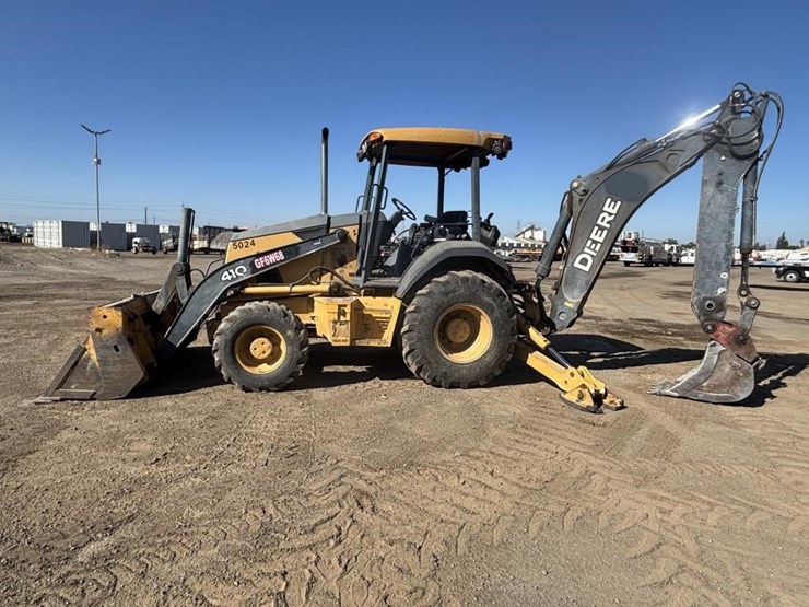 2007-deere-410j-image-5