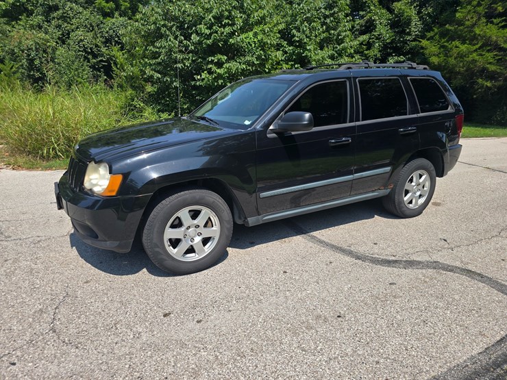 2009-jeep-grand-cherokee-image-4