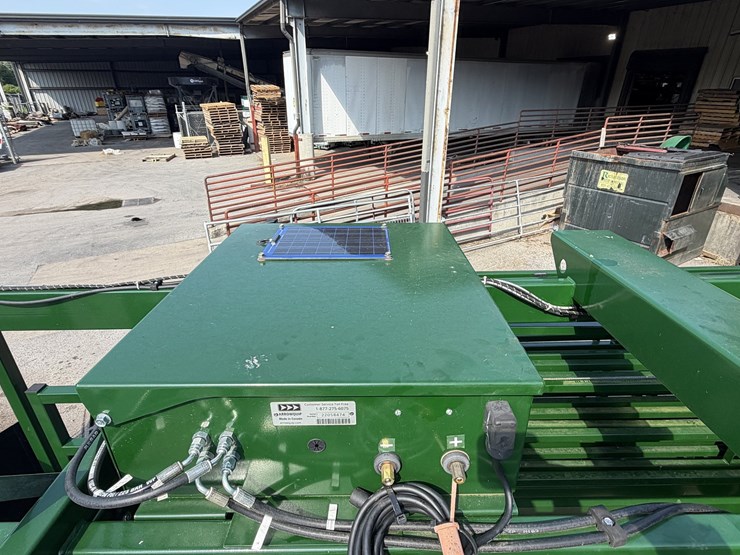 new/unused-arrowquip-heeler-75c-portable-corral,-chute-and-alley-image-18