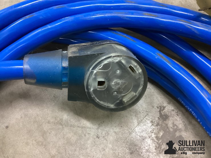30a-power-cord-image-5