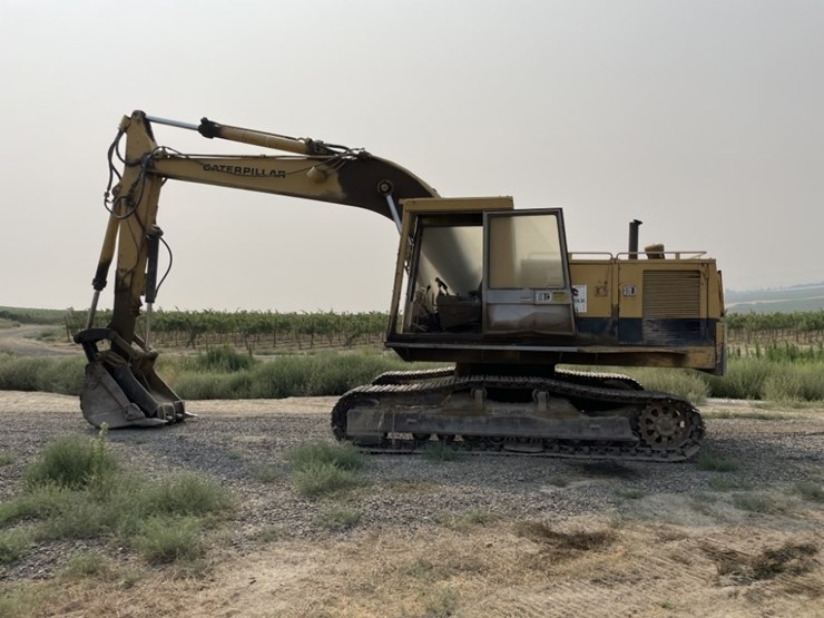caterpillar-225-image-2