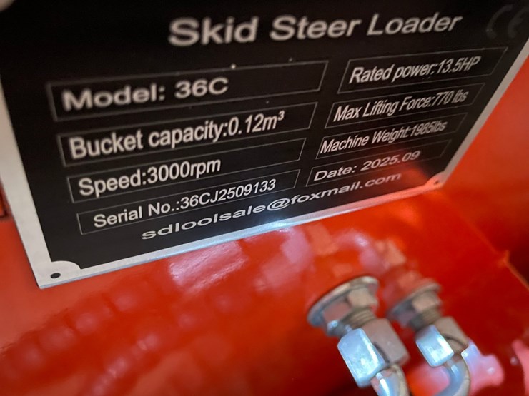 #9728-•-future-mini-skid-steer-loader-image-6
