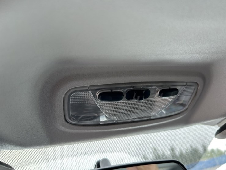 2010-ford-transit-connect-image-29