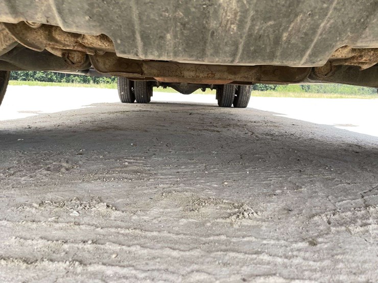 2020-chevrolet-silverado-3500-image-25