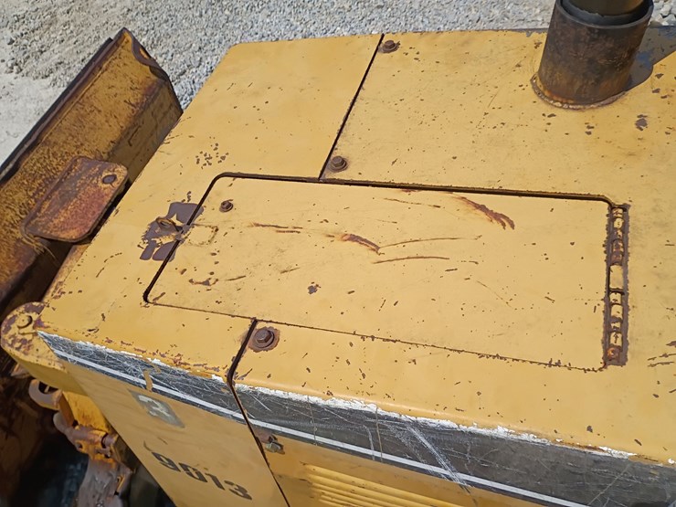 caterpillar-d4c-image-18
