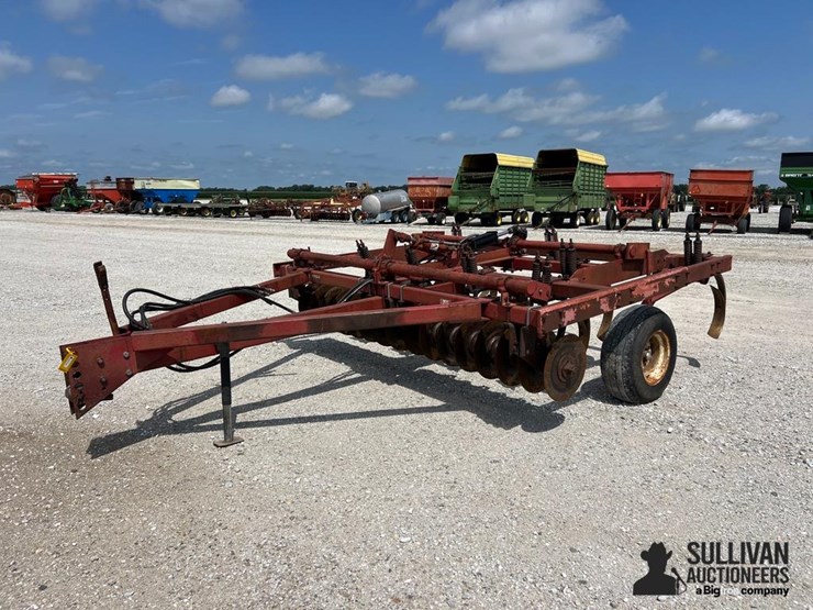 case-ih-6500-image-1