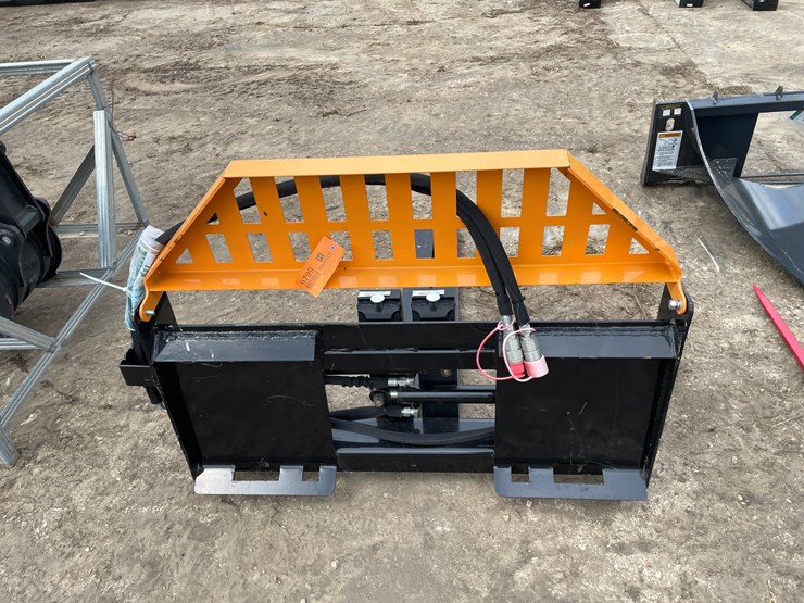 #9799-•-wolverine-hydraulic-pallet-fork-attachment-image-5