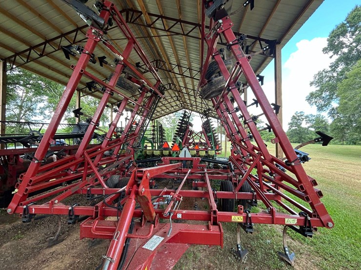 2017-case-ih-255-image-3