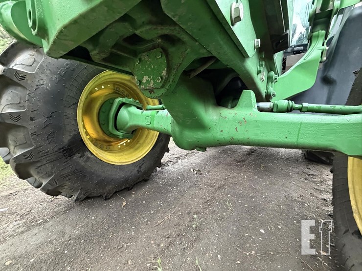 2014-john-deere-6190r-image-25