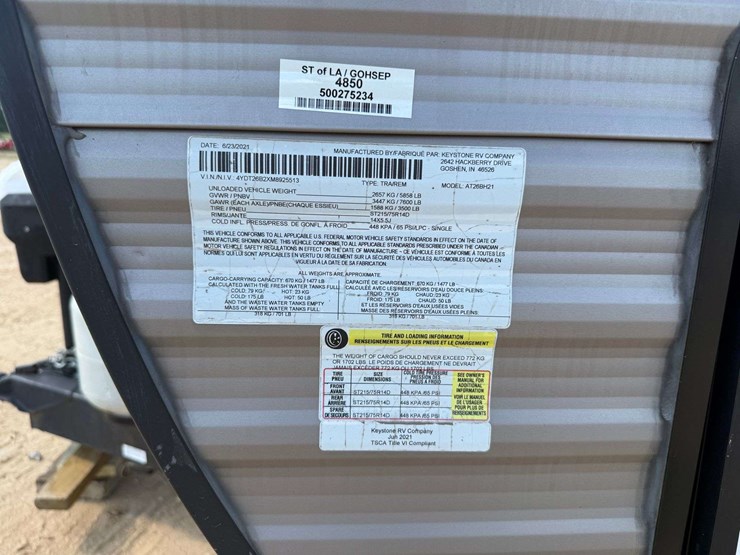 2021-keystone-bumper-pull-camper-image-26