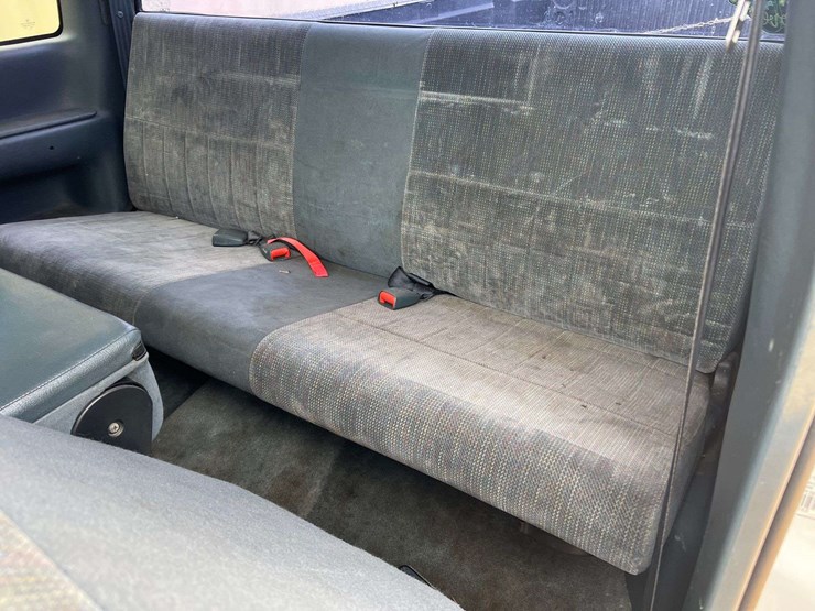 1997-dodge-ram-3500-image-29