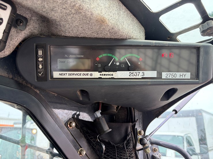 deere-326d-image-14