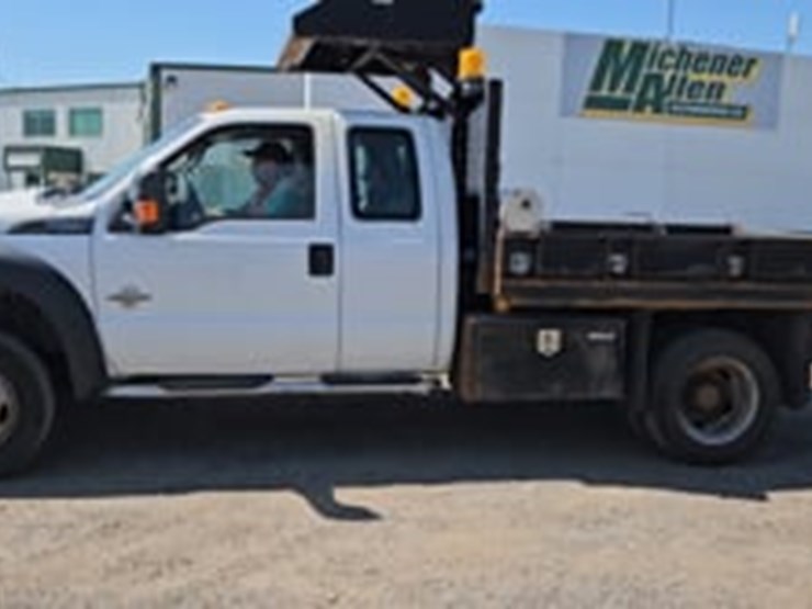 2015-ford-f550-image-5
