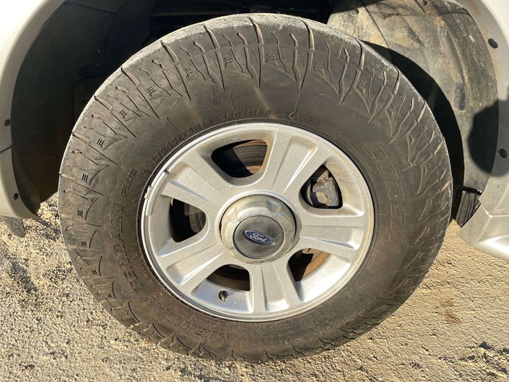 2002-ford-explorer-limited-image-19