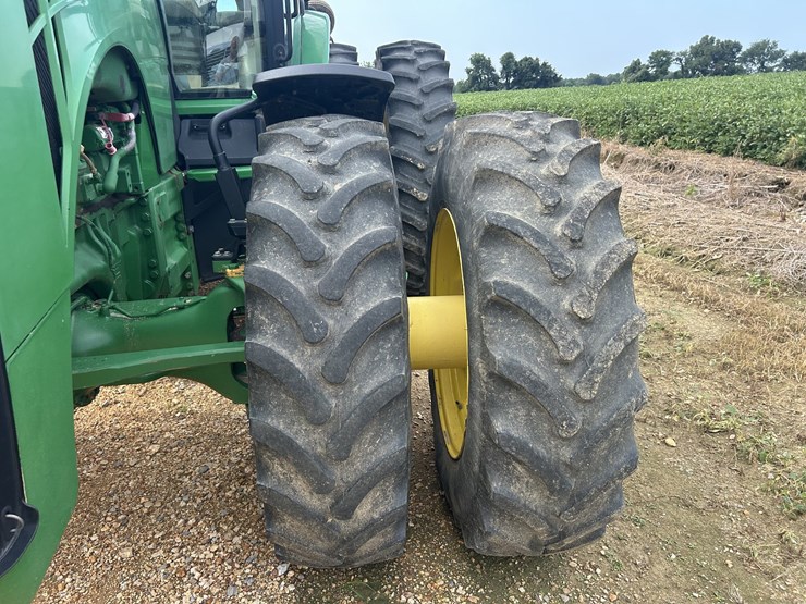 2013-john-deere-8285r-image-7