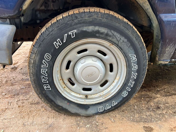 2006-ford-e150-image-10