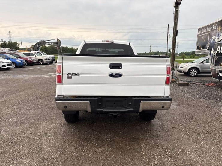 2010-ford-f150-xlt-image-4