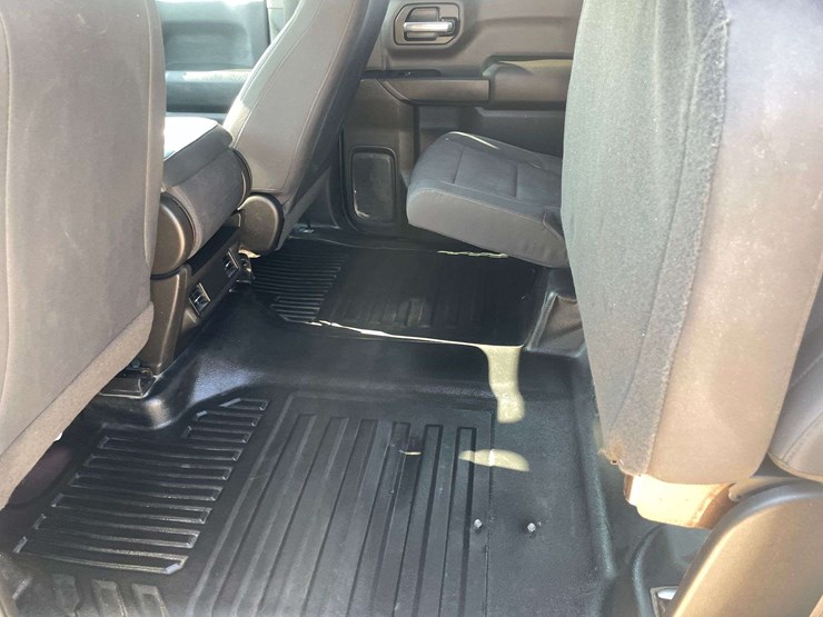 2019-chevrolet-silverado-1500-image-14