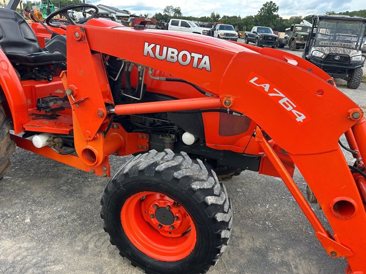 kubota-l4600-image-9