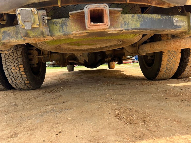 2005-ford-f350-image-8