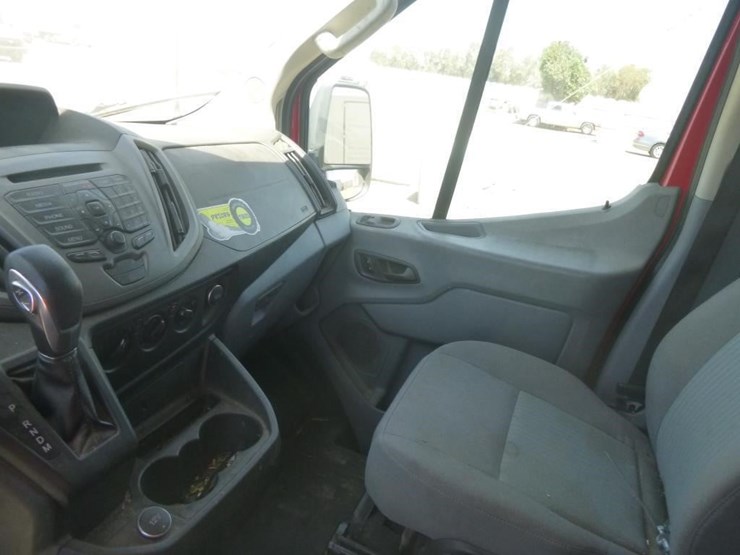2018-ford-transit-image-11