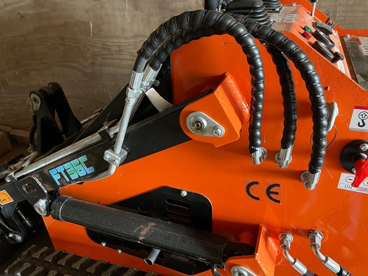 #9728-•-future-mini-skid-steer-loader-image-17